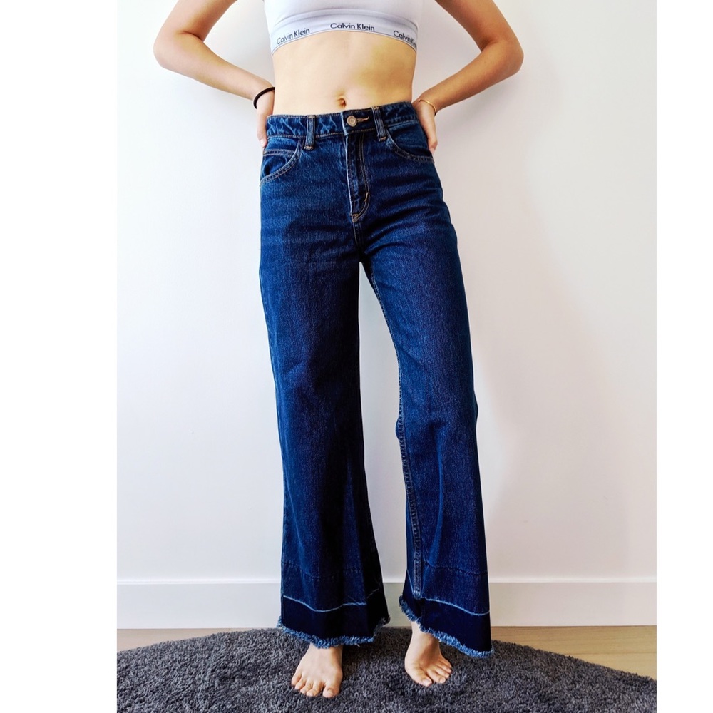 Wide-leg/flare jeans